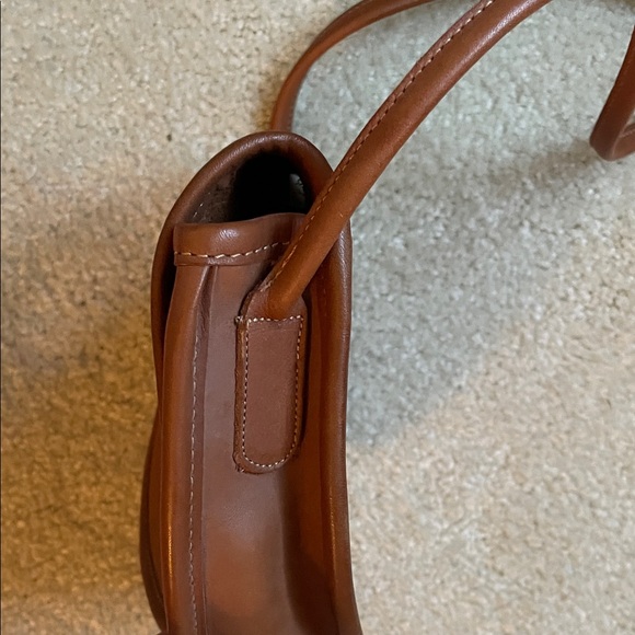 Coach Tan Leather Crossbody Bag - Picture 8 of 8
